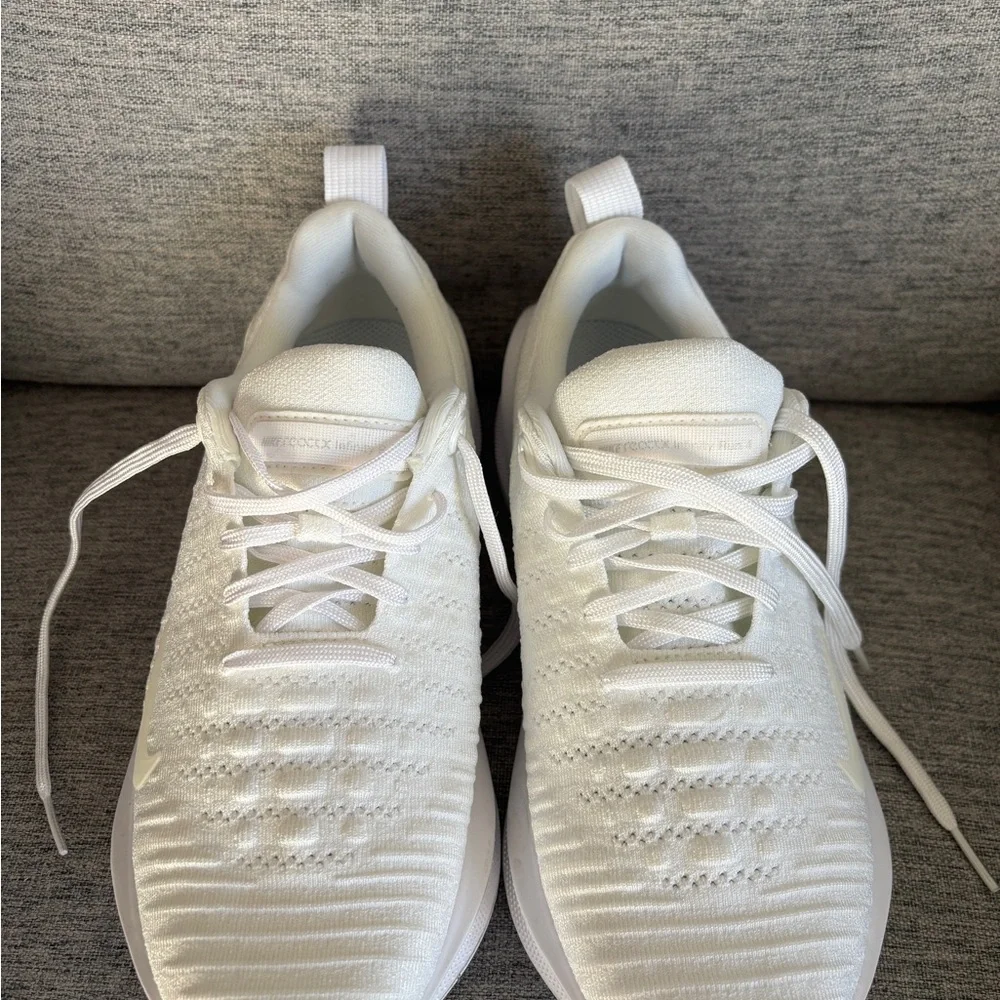 Nike Women's White Reactx Infinity Run 4 - Picture 3 of 9